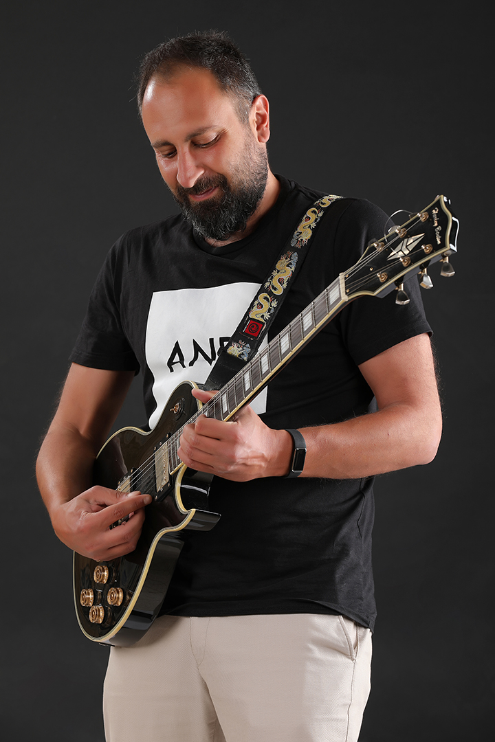 131_j4 entertainment _ music _ guitarist (3)