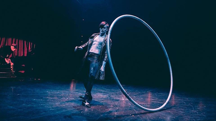 133_j4 entertainment_circus _cyr wheel (3)