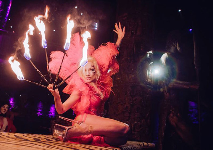 631 _ j4 entertainment _ circus - fire (2)