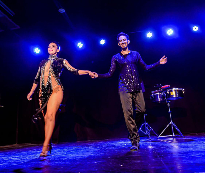 951_j4entertainment_dancer- salsa duo2
