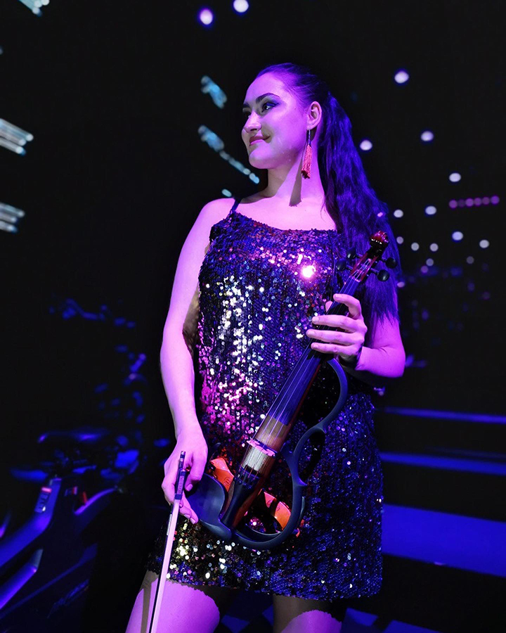 720_j4entertainment_music- violonist3